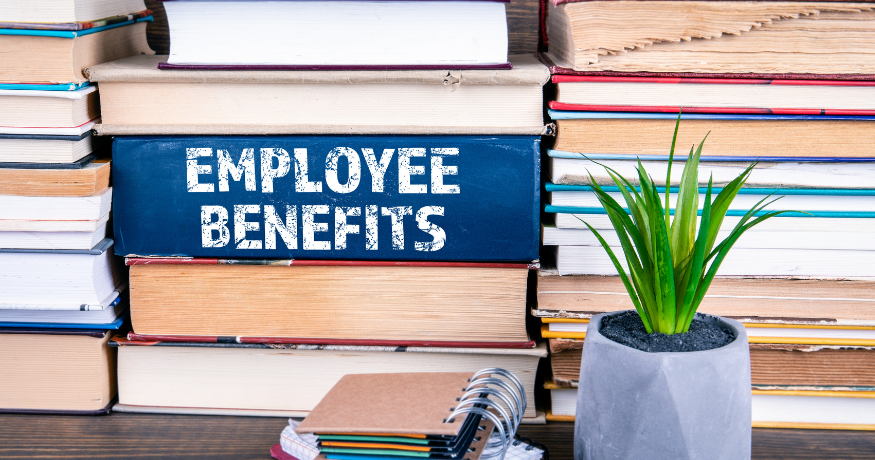 hr_admin_services_0019_Layer 3 woman viewing hr compliance checklist with team in background