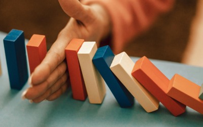 How to Manage Employees Effectively: 10 Tips for Managers